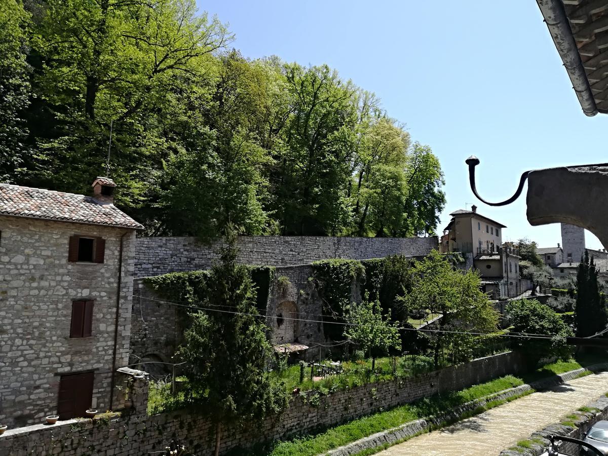Civico 10 Hotel Gubbio Exterior photo